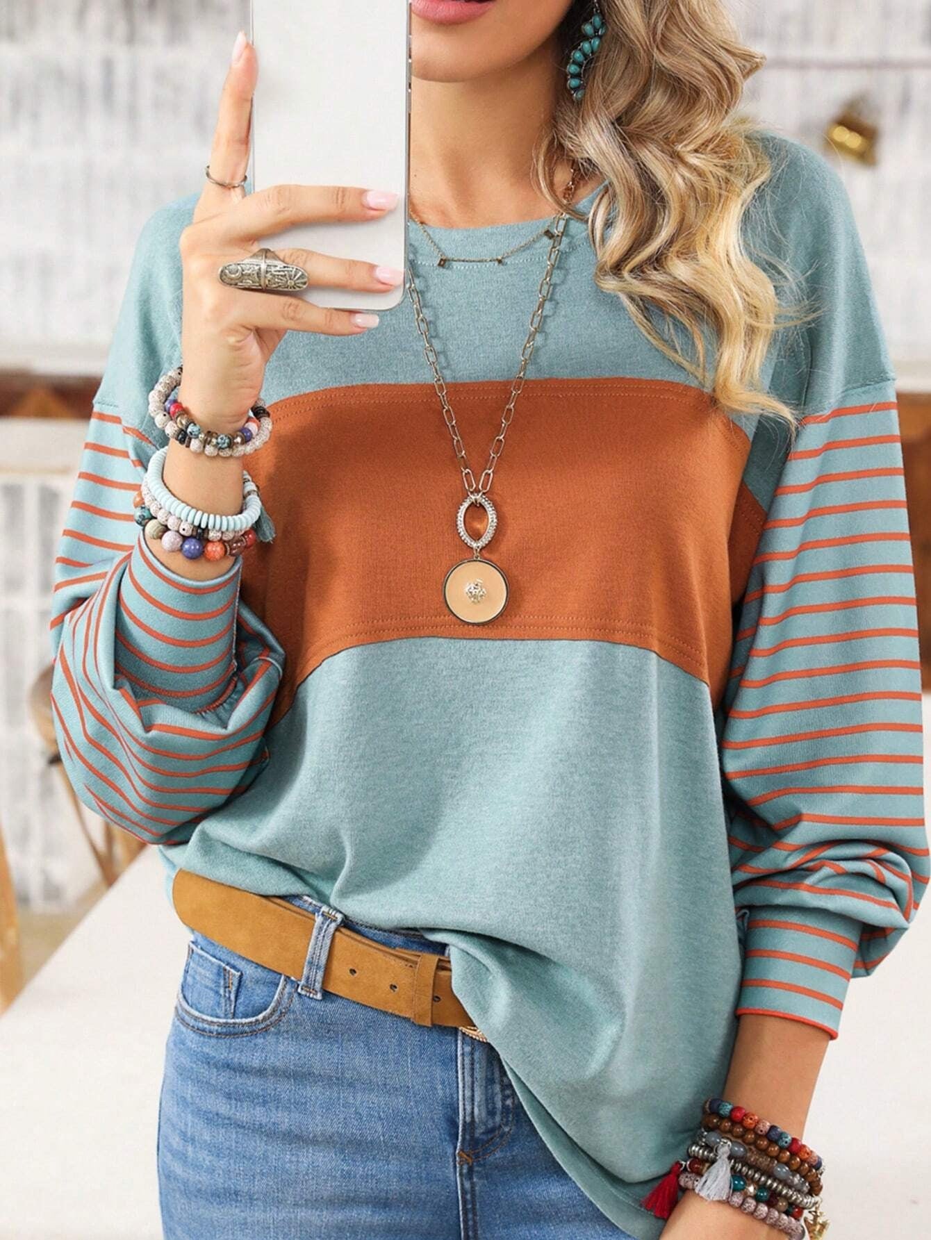 Women's casual color-blocked striped long sleeve round neck pullover t-shirt